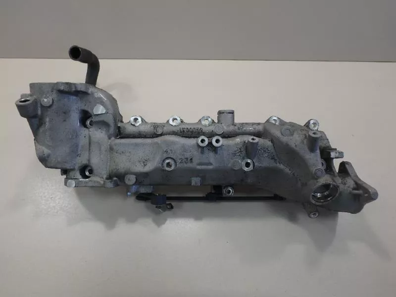 Впускной коллектор ST303100