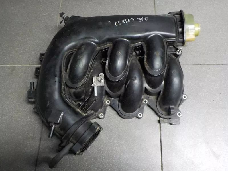 Впускной коллектор ST299401