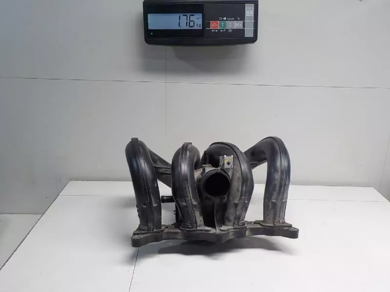 Впускной коллектор ST298538