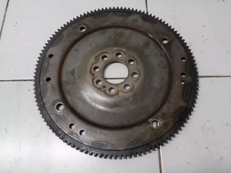 Маховик двигателя BS265091