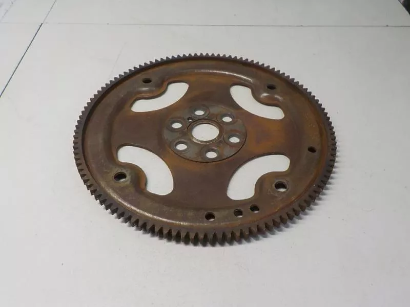 Маховик двигателя BS266416