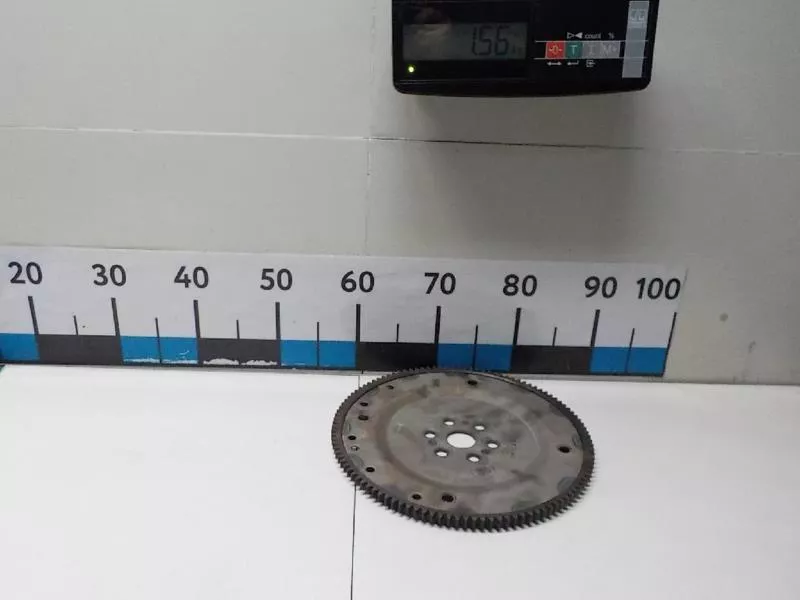 Маховик двигателя BS267142