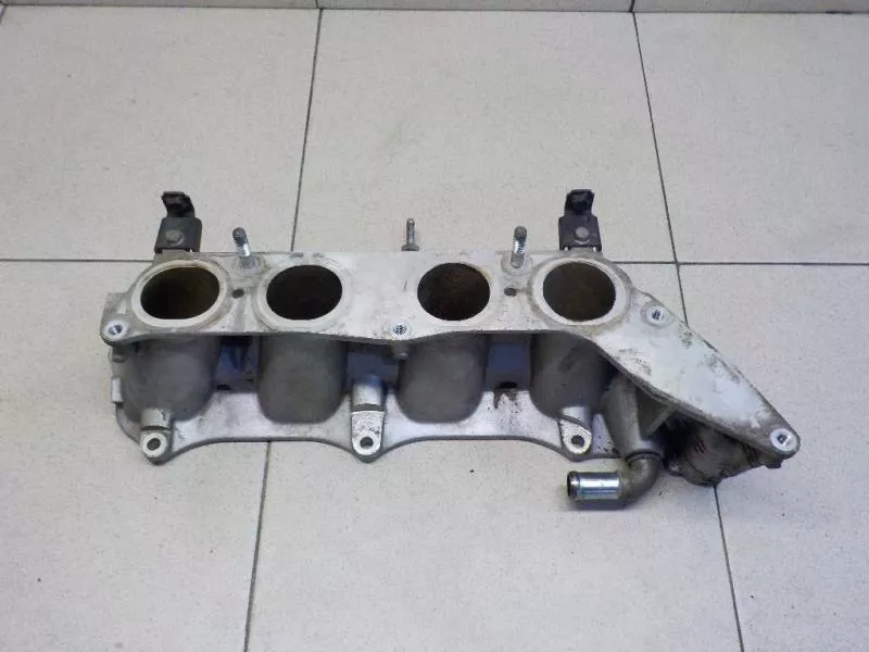 Впускной коллектор ST299843