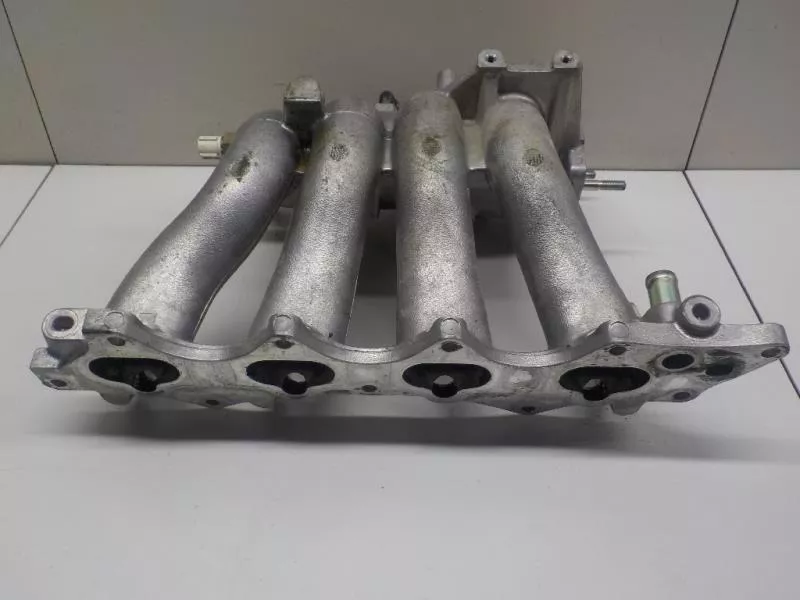 Впускной коллектор ST300219