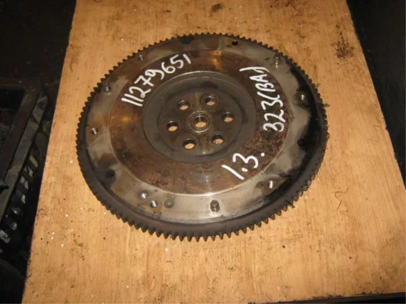 Маховик двигателя BS265516