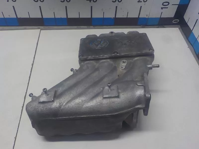 Впускной коллектор ST299888