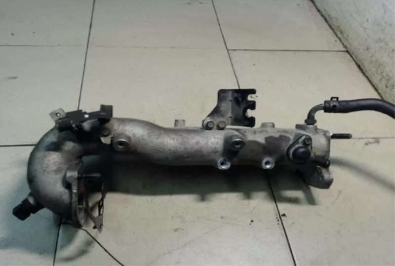 Впускной коллектор ST299396