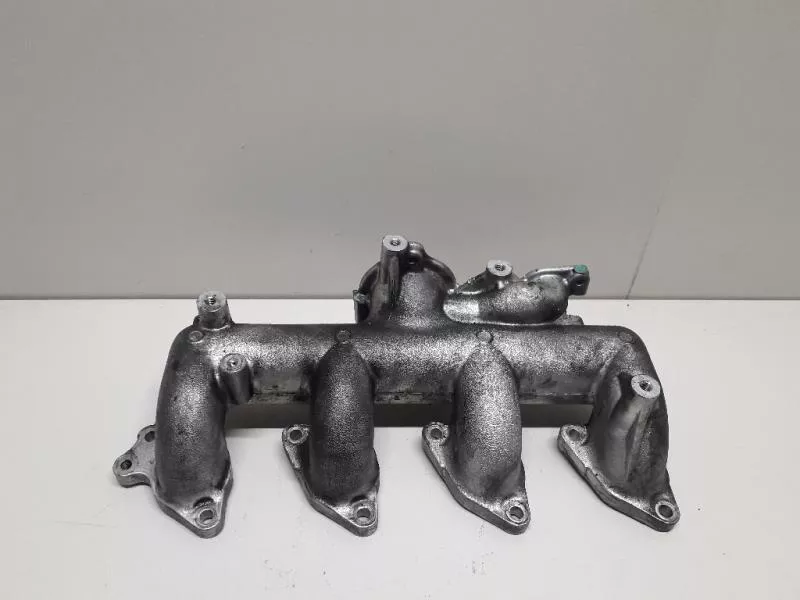 Впускной коллектор ST300157 Впускной коллектор ST300157