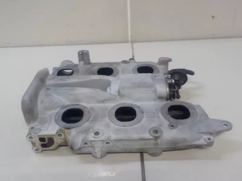 Впускной коллектор ST299016 Впускной коллектор ST299016