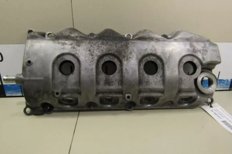 Клапанная крышка ГБЦ BS69553 Клапанная крышка ГБЦ BS69553