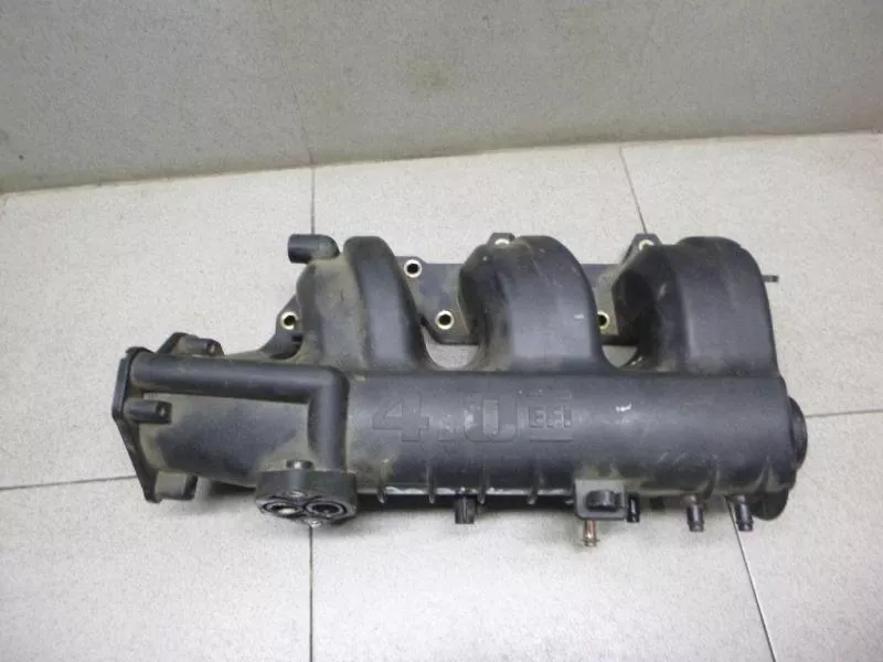 Впускной коллектор ST298130 Впускной коллектор ST298130