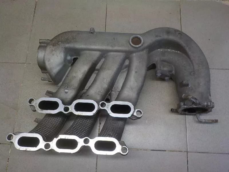 Впускной коллектор ST302329