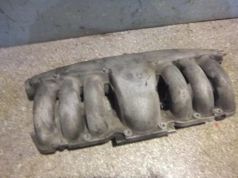 Впускной коллектор ST298163