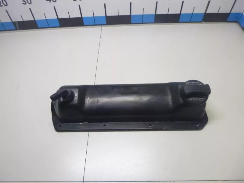 Клапанная крышка ГБЦ BS68637