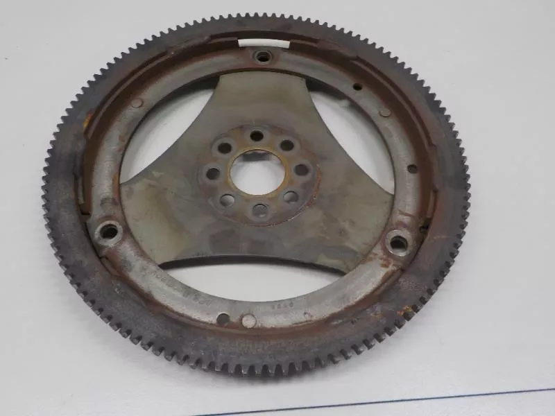 Маховик двигателя BS263829