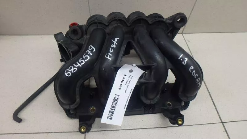 Впускной коллектор ST300067 Впускной коллектор ST300067