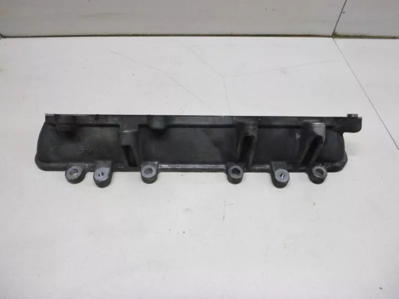 Впускной коллектор ST302176