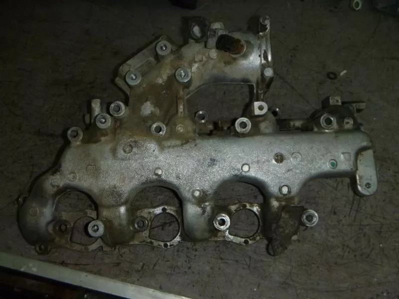 Впускной коллектор ST298004