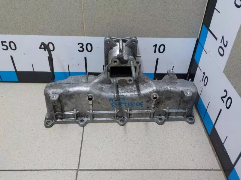 Впускной коллектор ST300374 Впускной коллектор ST300374