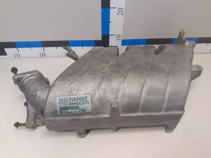 Впускной коллектор ST300338 Впускной коллектор ST300338