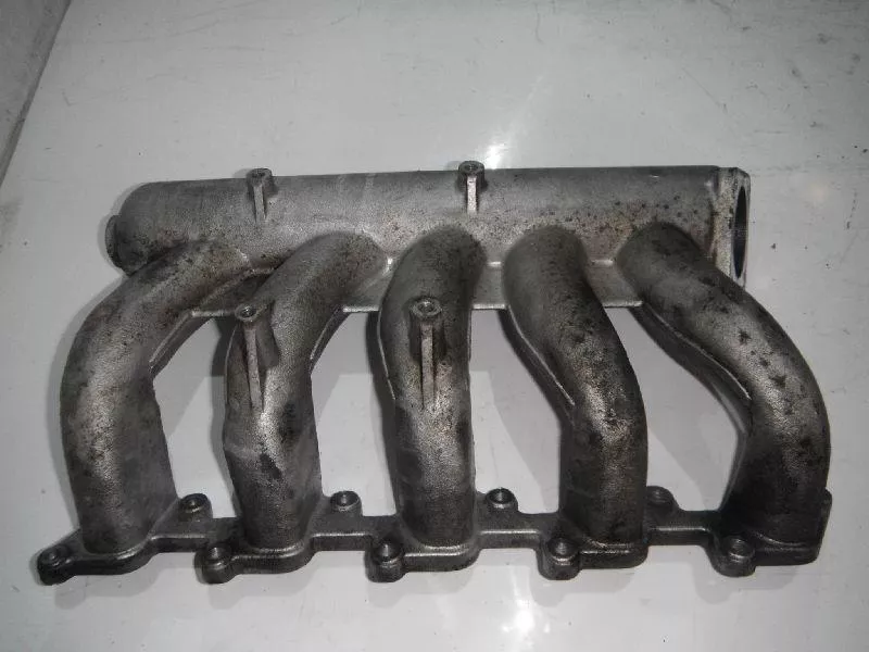 Впускной коллектор ST299602 Впускной коллектор ST299602