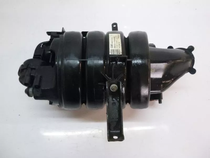 Впускной коллектор ST301134 Впускной коллектор ST301134