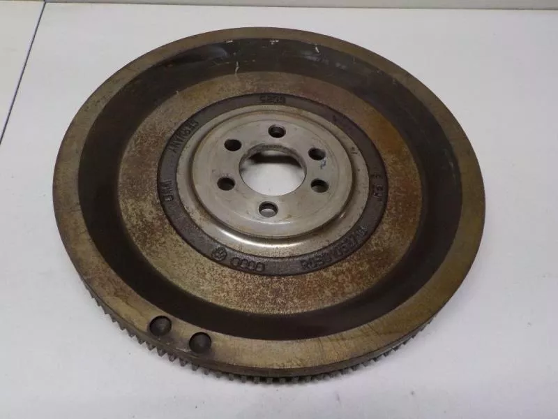 Маховик двигателя BS264822