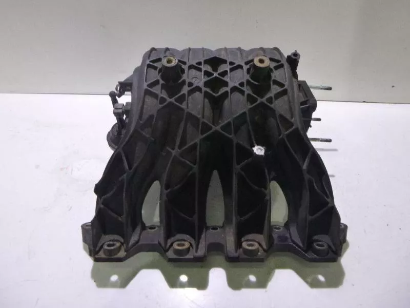 Впускной коллектор ST301382