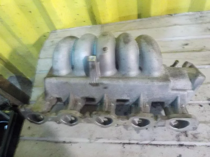 Впускной коллектор ST298212