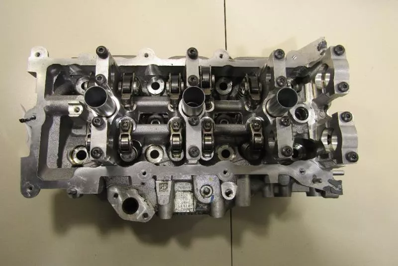 ГБЦ (головка блока цилиндров) ST296391 ГБЦ (головка блока цилиндров) ST296391