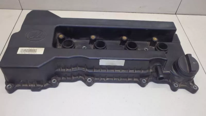 Клапанная крышка ГБЦ BS69736