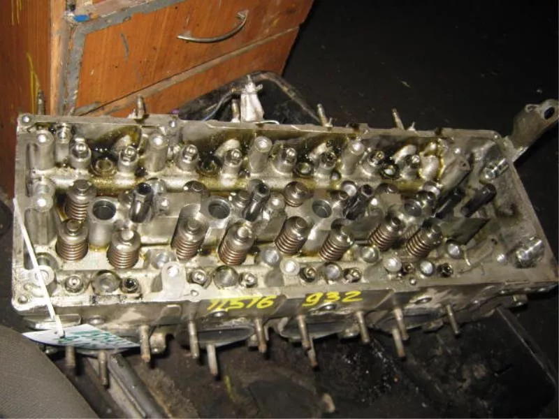 ГБЦ (головка блока цилиндров) ST294699