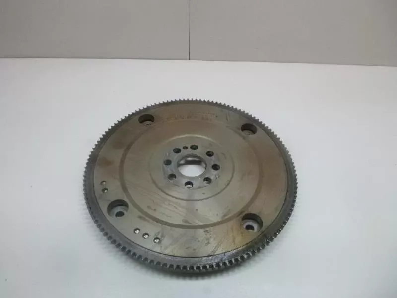 Маховик двигателя BS267166