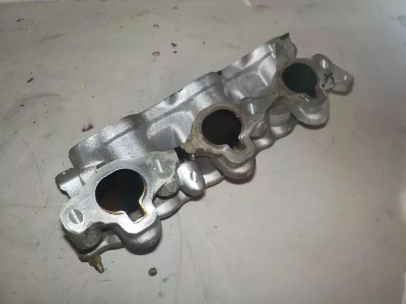 Впускной коллектор ST301173