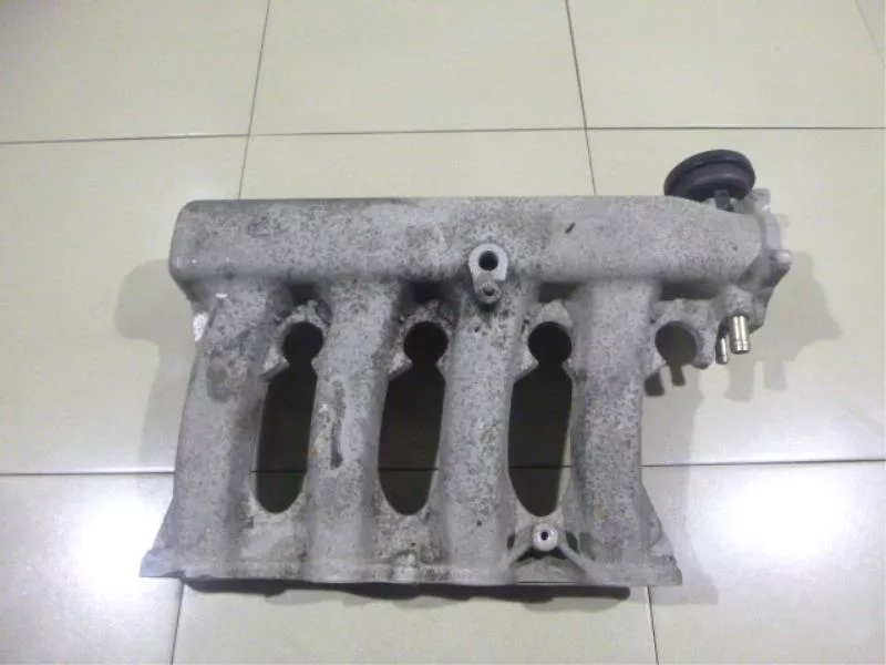 Впускной коллектор ST300323