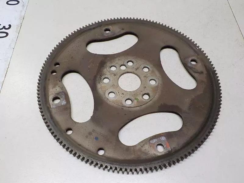 Маховик двигателя BS266303