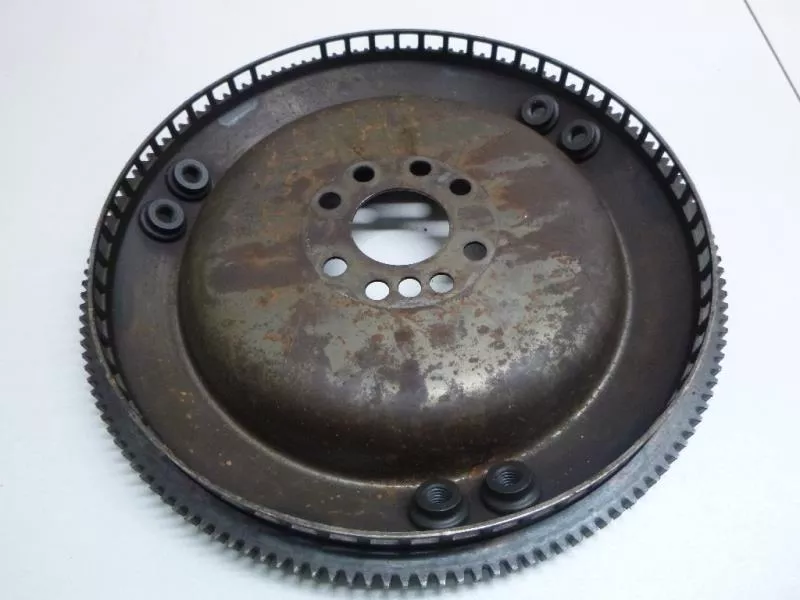 Маховик двигателя BS265527