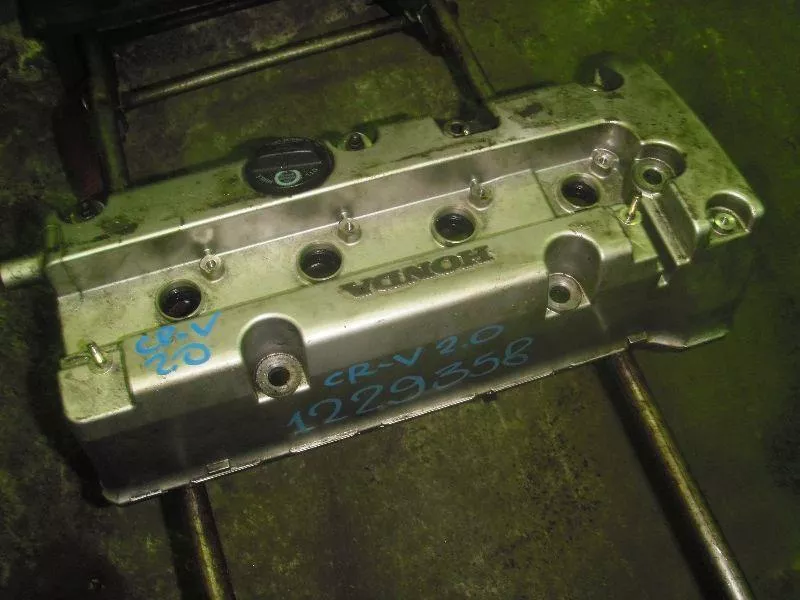 Клапанная крышка ГБЦ BS68920