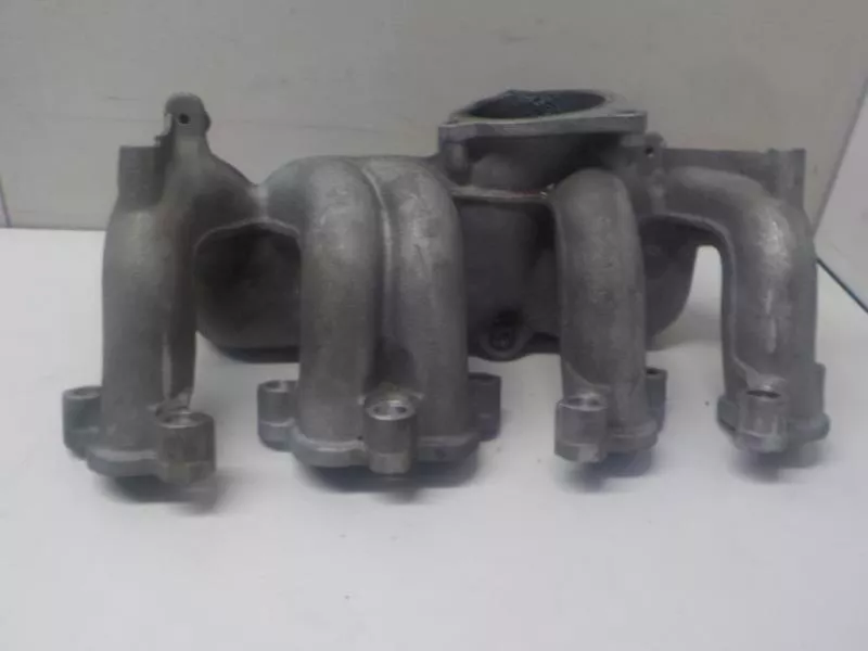 Впускной коллектор ST298172