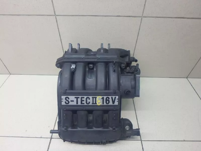 Впускной коллектор ST302882