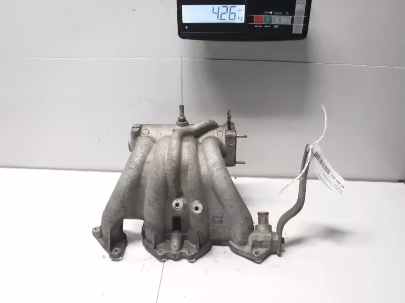 Впускной коллектор ST300129 Впускной коллектор ST300129