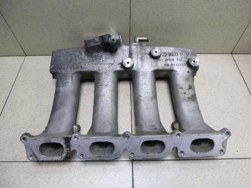 Впускной коллектор ST299690