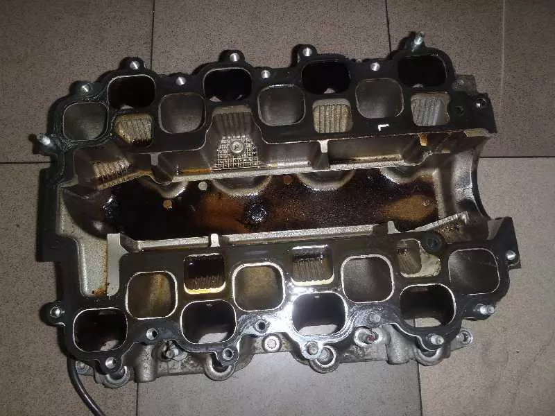 Впускной коллектор ST299850