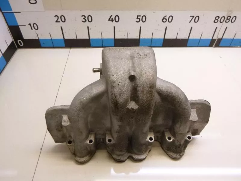 Впускной коллектор ST300495