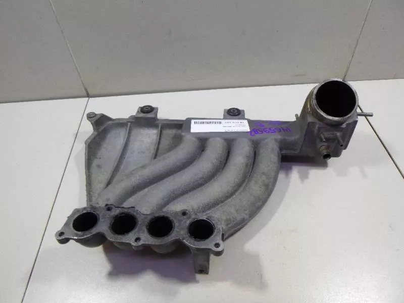 Впускной коллектор ST301896 Впускной коллектор ST301896