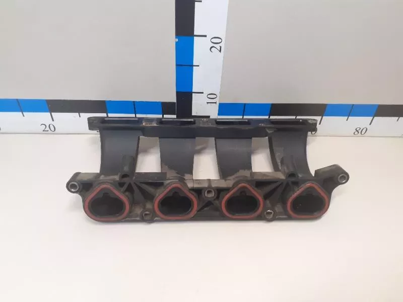 Впускной коллектор ST301030