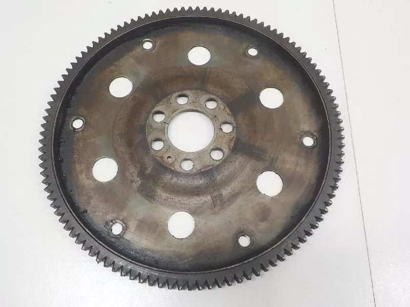 Маховик двигателя BS265384