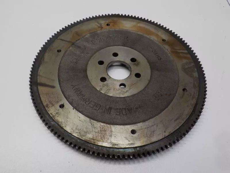 Маховик двигателя BS264724 Маховик двигателя BS264724