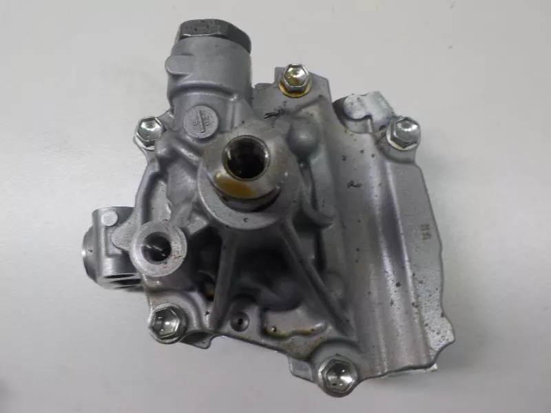 Масляный насос BS253620