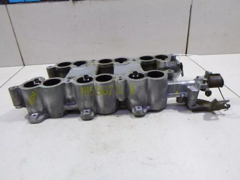 Впускной коллектор ST299511